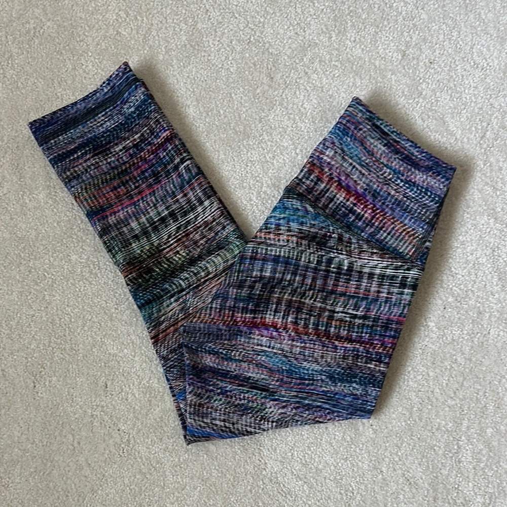 Lululemon | Wunder Train High-Rise Crop 21" in Digital Oasis White Multi (EUC)